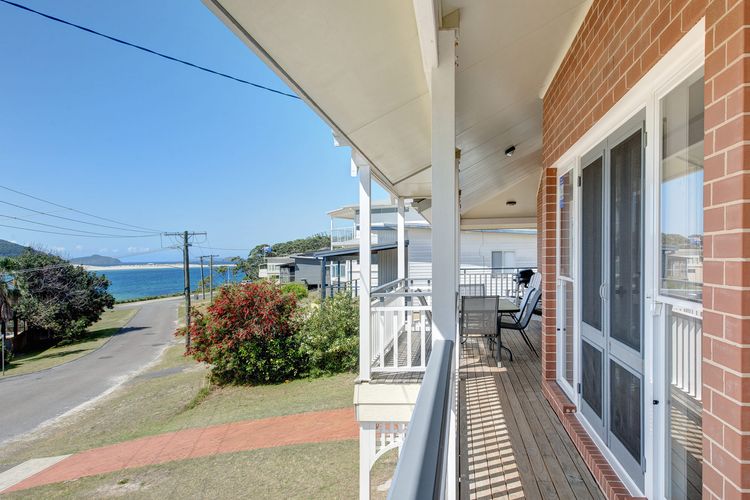 Surf Break, 10B Tuna Crescent (Upstairs)