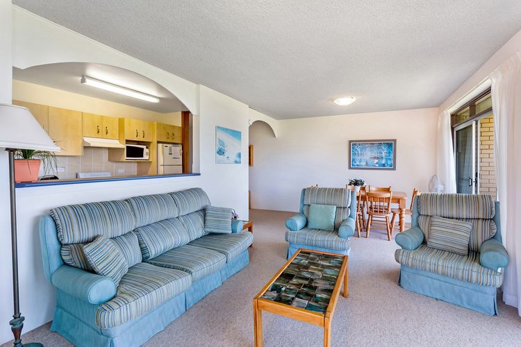 The Helm, 3/22 Voyager Close