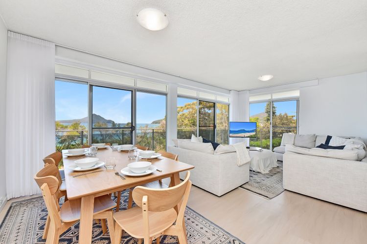 The Helm, 3/22 Voyager Close