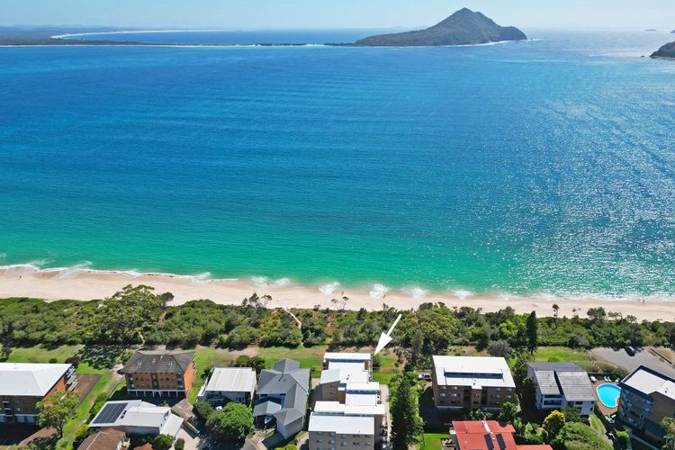 The Helm, 3/22 Voyager Close