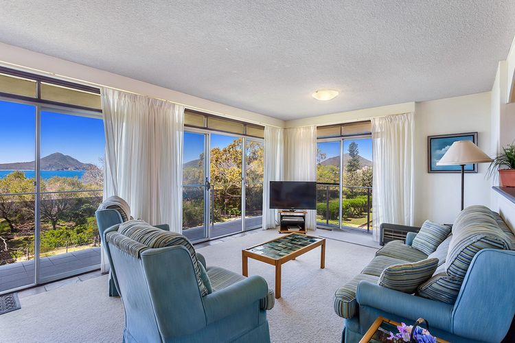 The Helm, 3/22 Voyager Close