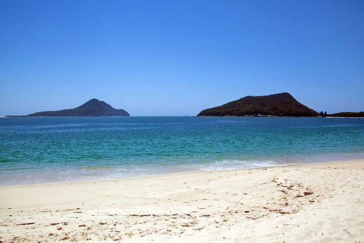 The Helm, 3/22 Voyager Close