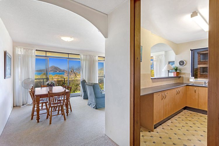 The Helm, 3/22 Voyager Close