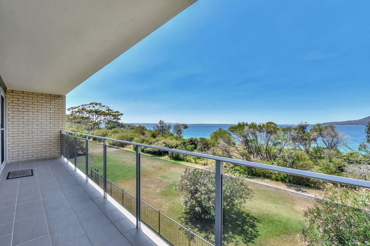 The Helm, 3/22 Voyager Close