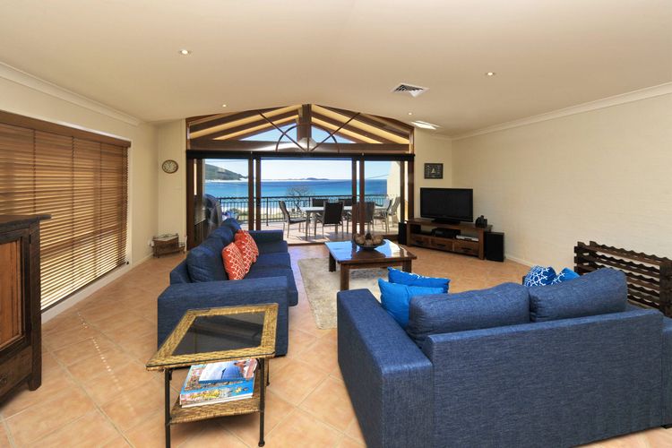 Marine Dr 2/70 – Fingal Bay