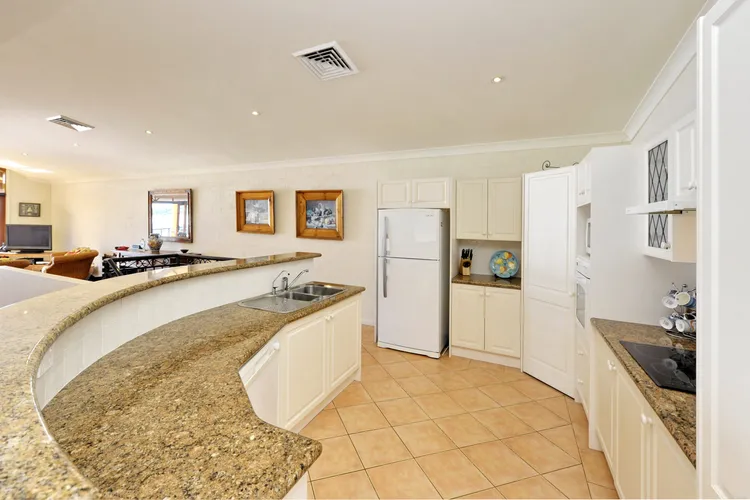 Marine Dr 2/70 – Fingal Bay