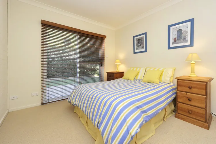 Marine Dr 2/70 – Fingal Bay