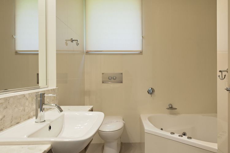 Florida, 5/5 Lillian Street