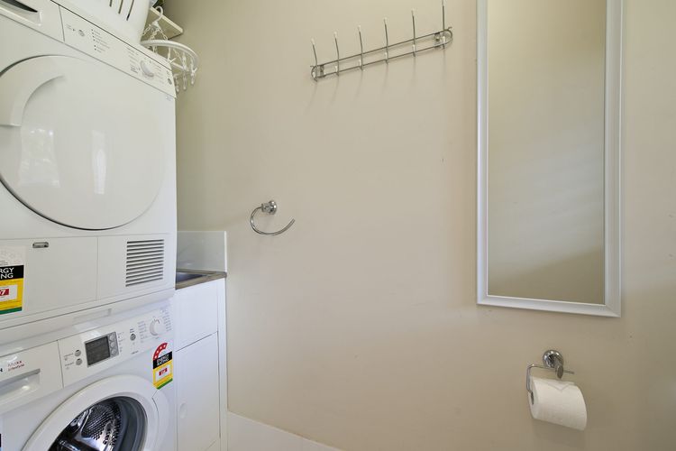 Florida, 5/5 Lillian Street