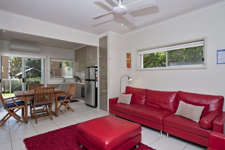 Florida, 5/5 Lillian Street