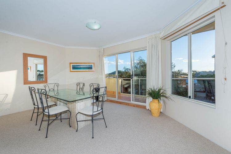 Breakwater 102 – Shoal Bay