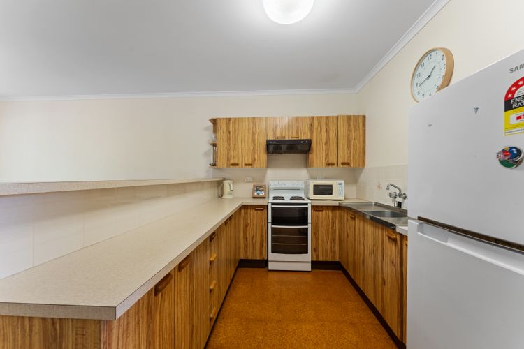 Shoal Bay Avenue, Unit 1/7
