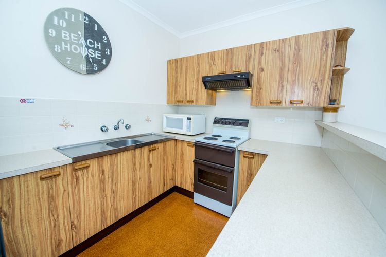 Shoal Bay Avenue, Unit 2/7
