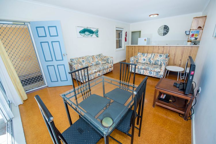 Shoal Bay Avenue, Unit 2/7