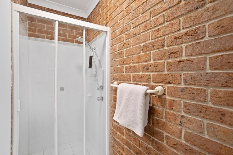 Ocean Beach Road, 22