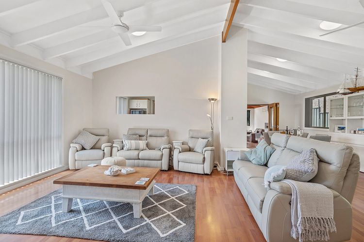 Ocean Beach Road, 22