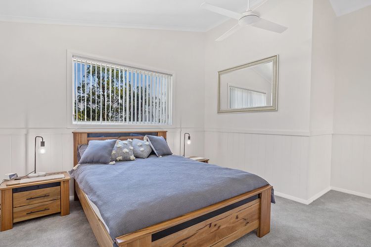 Ocean Beach Road, 22