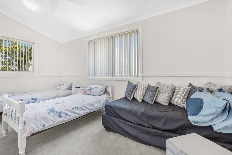 Ocean Beach Road, 22