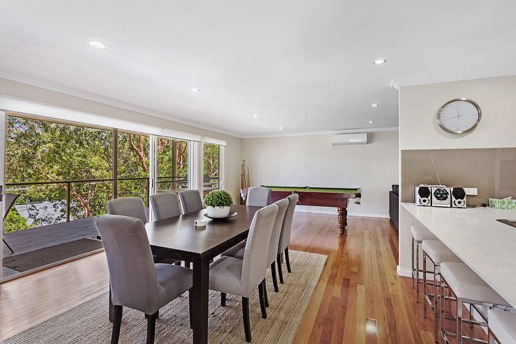 Stella’s at the Bay