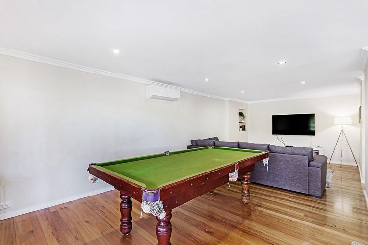 Stella’s at the Bay