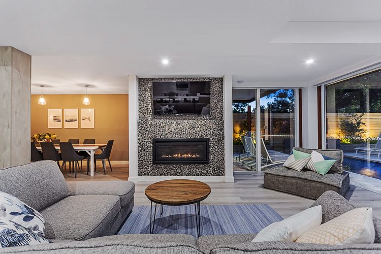 La Luna – Shoal Bay 30 Horace St Shoal Bay