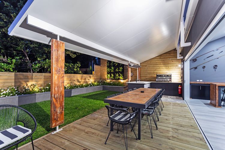 La Luna – Shoal Bay 30 Horace St Shoal Bay