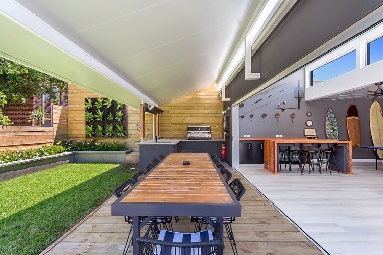 La Luna – Shoal Bay 30 Horace St Shoal Bay