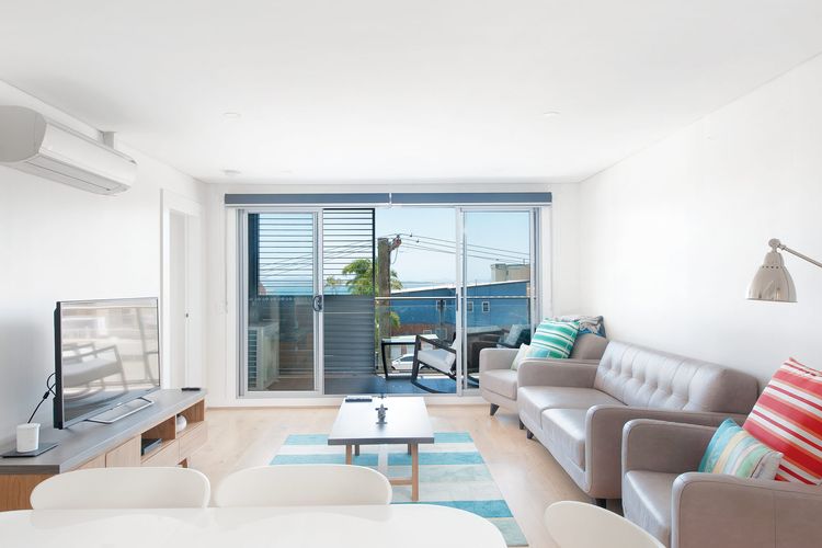 The Shoal, Unit 210/4-8 Bullecourt Street