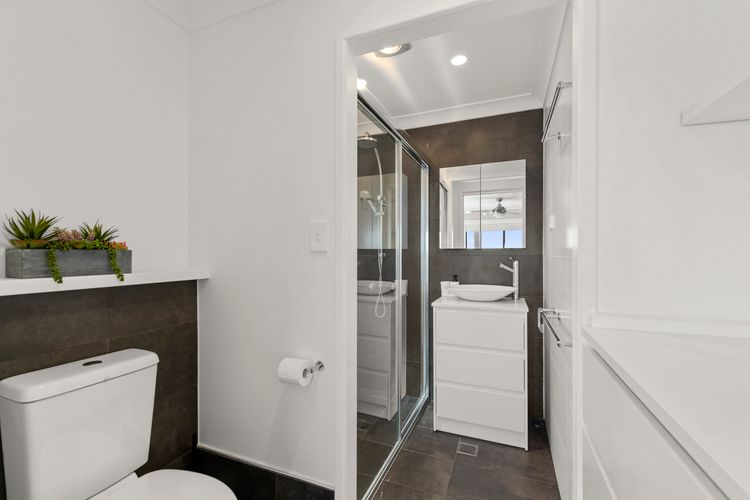 Family Retreat with water views at Corlette