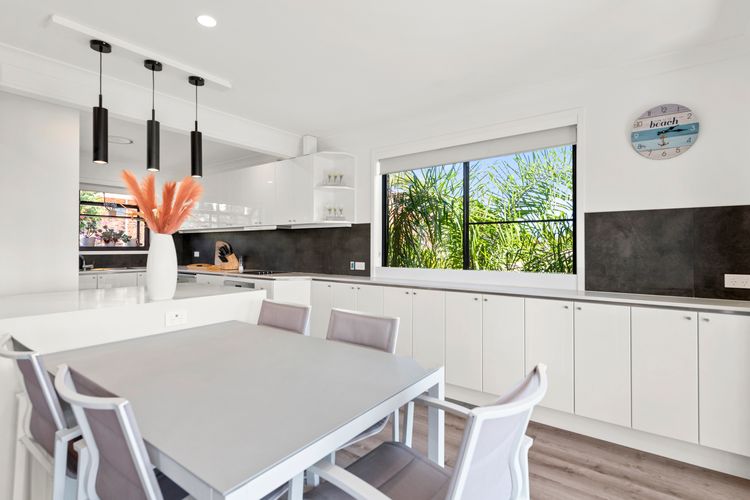 Family Retreat with water views at Corlette