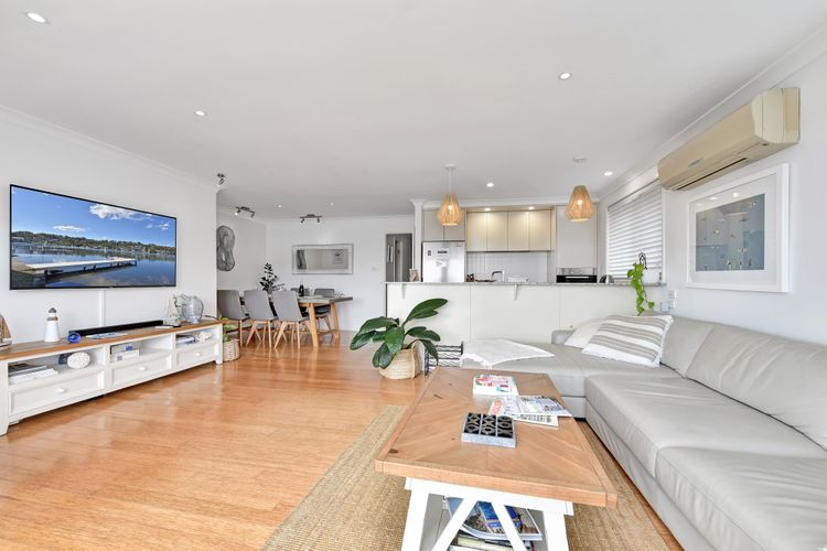 Cois Farraige – Beside the Sea “Irish”