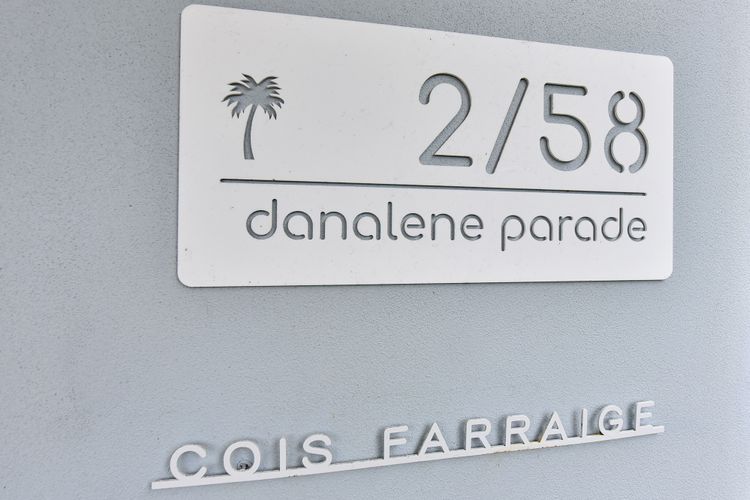 Cois Farraige – Beside the Sea “Irish”