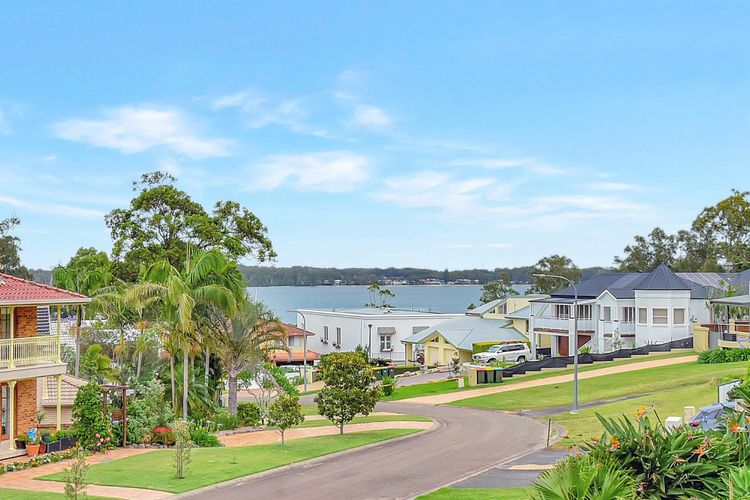 Cois Farraige – Beside the Sea “Irish”