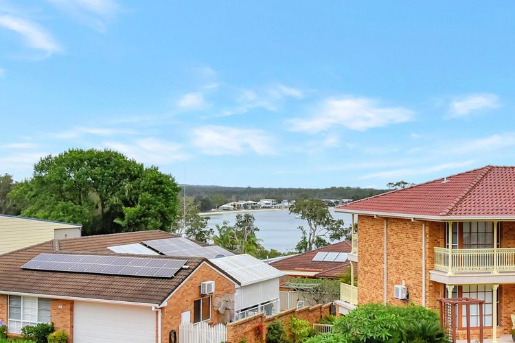 Cois Farraige – Beside the Sea “Irish”