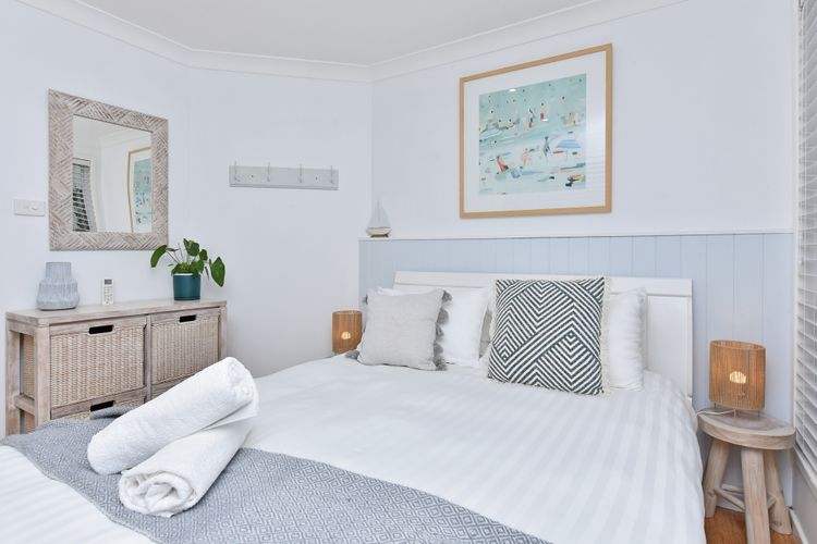 Cois Farraige – Beside the Sea “Irish”