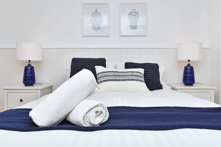 Cois Farraige – Beside the Sea “Irish”