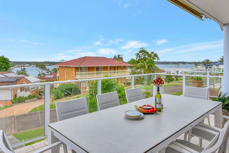 Cois Farraige – Beside the Sea “Irish”