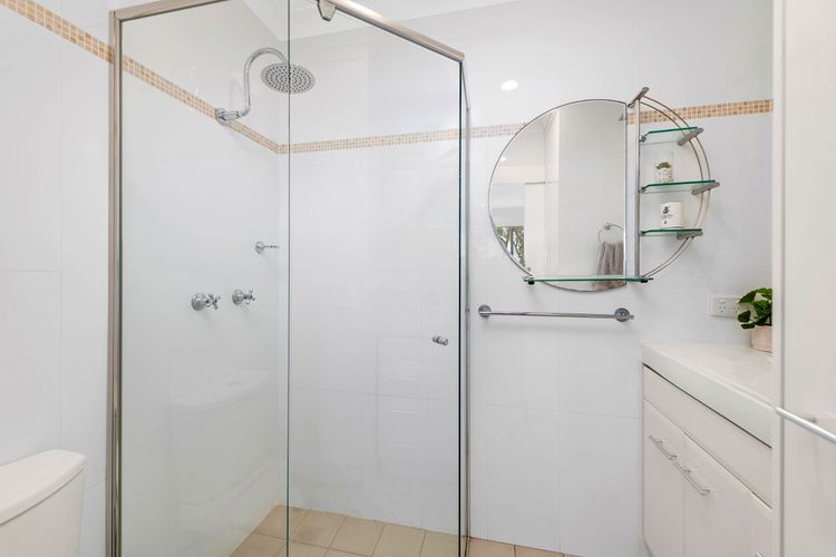 Waterfront Apartment – Soldiers Point