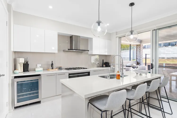 Giuseppina 3 Ebb Tide Way Corlette