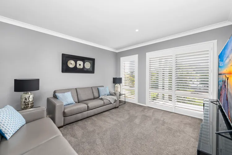 Giuseppina 3 Ebb Tide Way Corlette