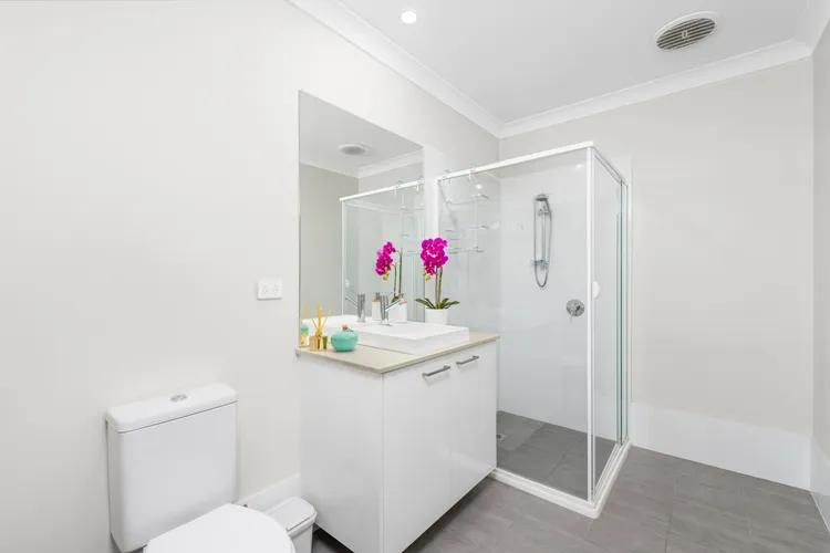 Giuseppina 3 Ebb Tide Way Corlette