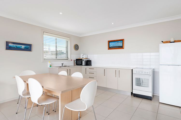 Fishie – 8a Pacific Street Fisherman Bay