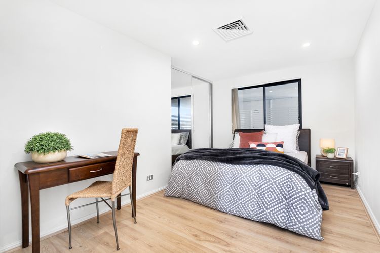 Dolphin Cove, Unit 13/2-6 Government Road