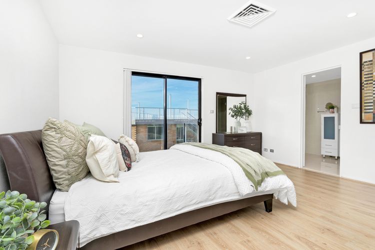 Dolphin Cove, Unit 13/2-6 Government Road