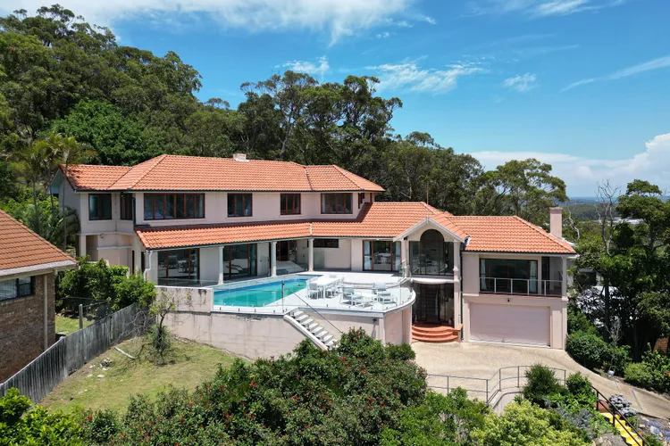 Panoramic Oceanview Manor