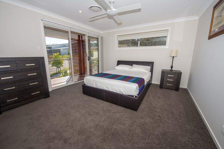 Seabreeze at Corlette