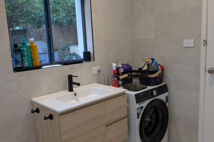 Maestral II – Beachside Villa with Private Garden