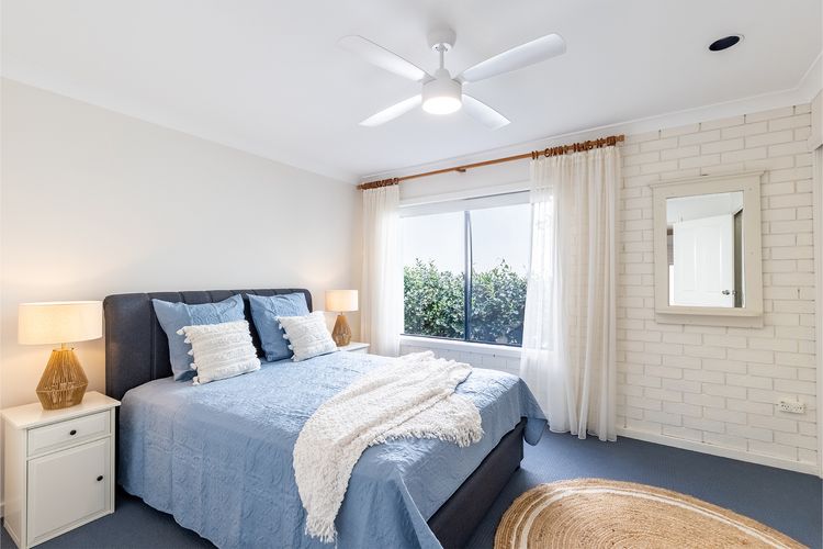 Maestral II – Beachside Villa with Private Garden