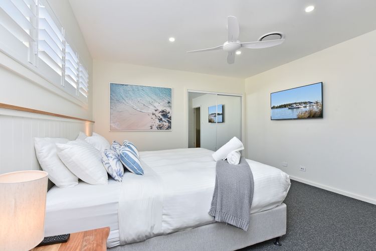 Bentley Beach Pool House