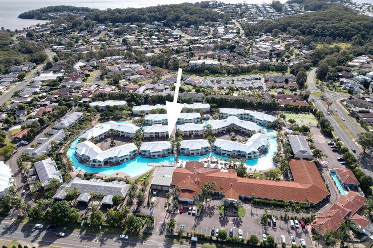 Pacific Blue Unit 175 Dual Swim Up